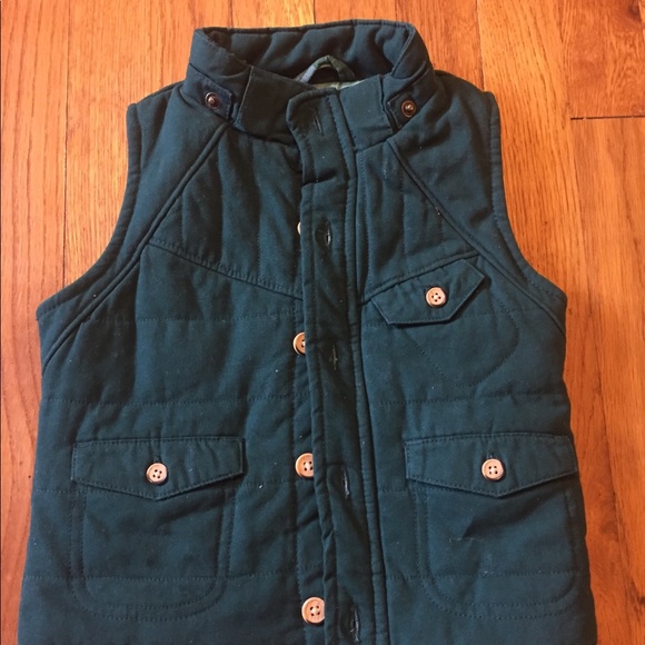 Oshkosh Kids Boys Vest. - Picture 2 of 5